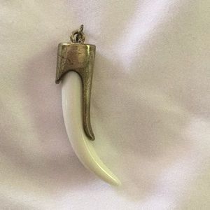 Horn charm